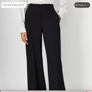 NWT Ann Taylor Wide Leg Suit Pants. Size 8.